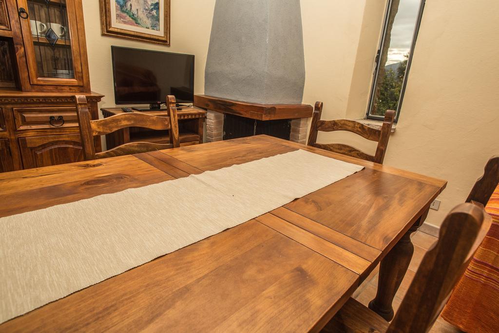 Agriturismo Podere Valdo غافورانا الغرفة الصورة