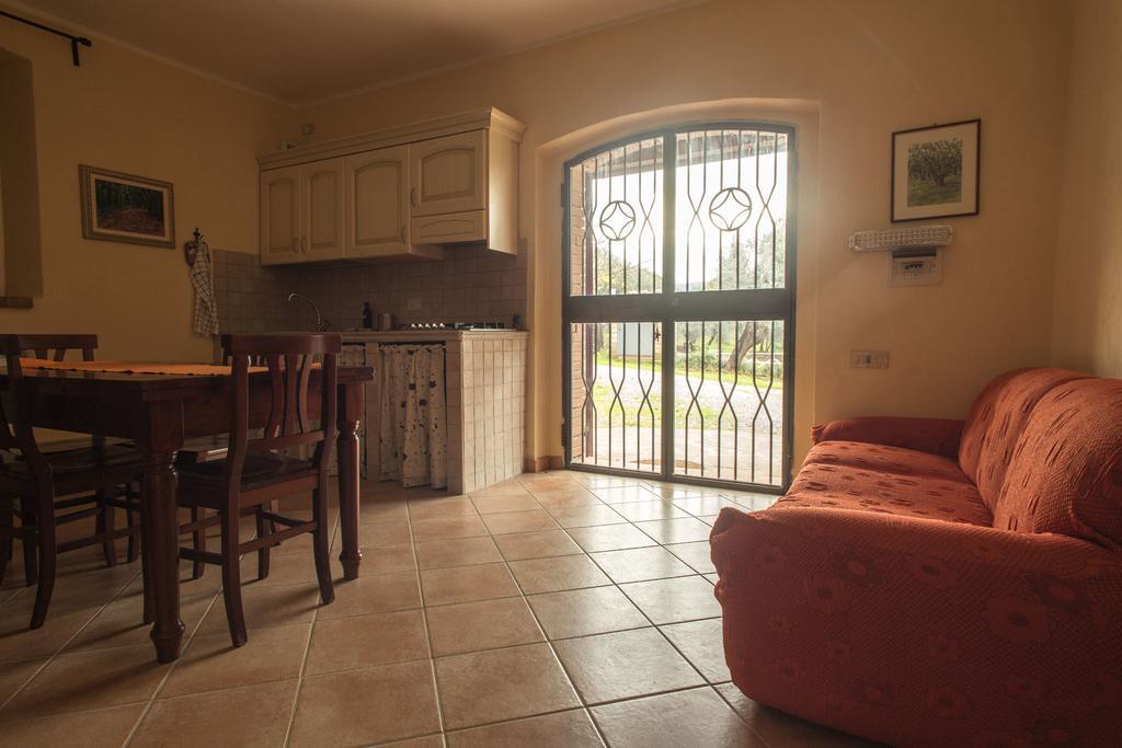 Agriturismo Podere Valdo غافورانا الغرفة الصورة